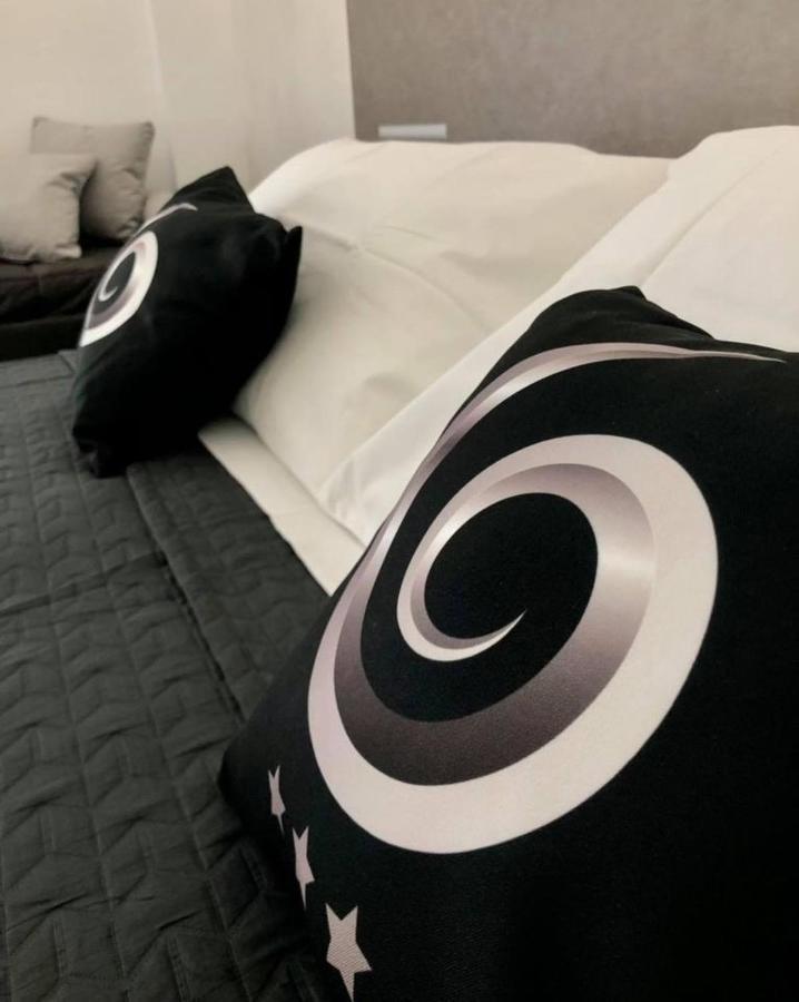 Sesto Senso Home سانتا ماريا ديل سيدرو المظهر الخارجي الصورة